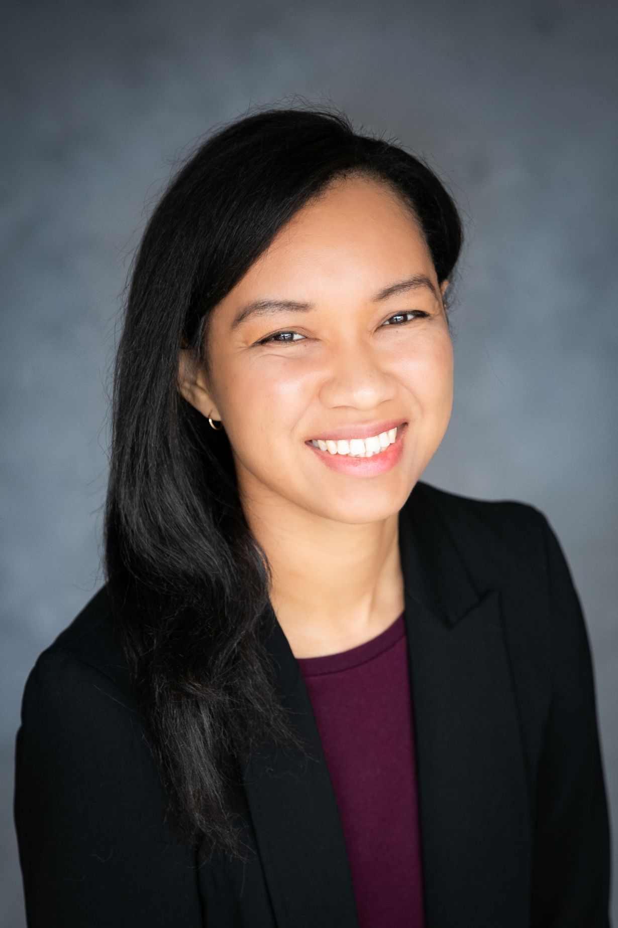 Dr. Caitlin Calhoun 